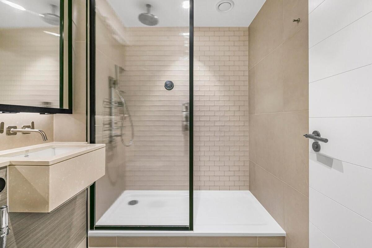 Appartamento Luxurious Modern In *